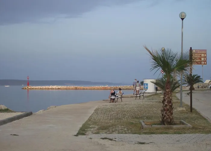 Apartamento Milo Kukljica